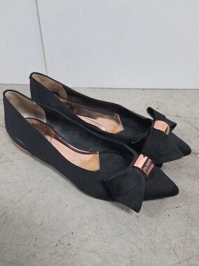 Ted Baker llebdi rose gold Pointed Toe Bow Flats Black Sz 38.5 8 9 euc $295